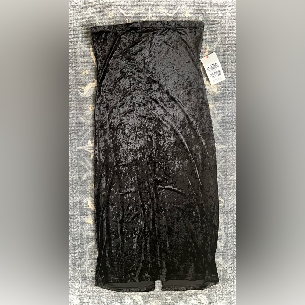 Never Fully Dressed Black Velvet sleeveless Maxi Dress